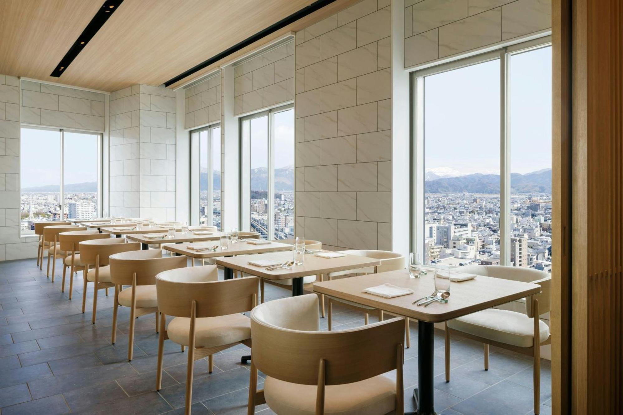 ホテル Courtyard By Marriott 福井市 エクステリア 写真